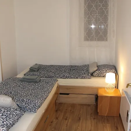 Lejlighed Siesta Apartman Szolnok